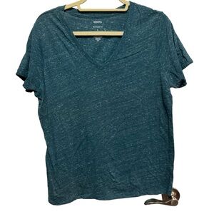 Sonoma - Everyday Tee - Vneck - Size L
